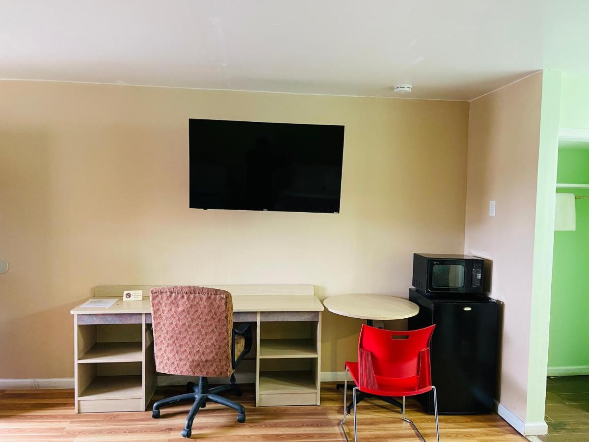 Budget Inn Pulaski Экстерьер фото