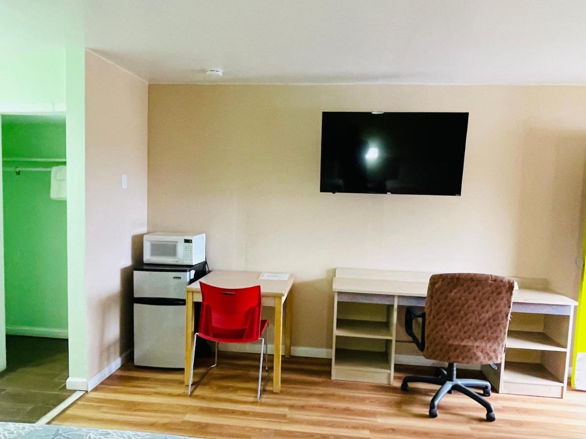 Budget Inn Pulaski Экстерьер фото