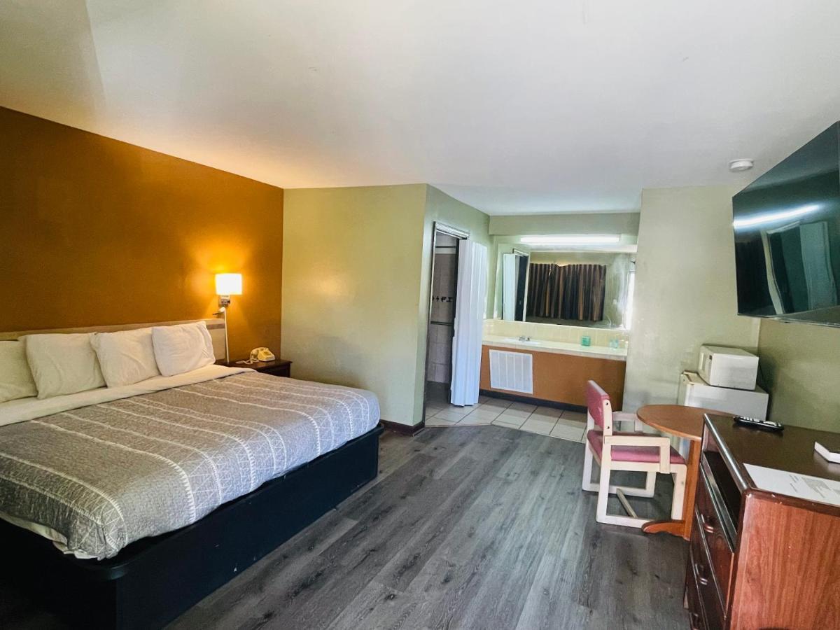 Budget Inn Pulaski Экстерьер фото